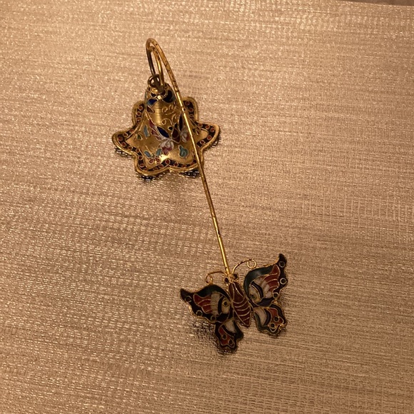 Vintage Miniature Bell Connected to a Butterfly Floral Motif Cloisonné - Picture 2 of 7